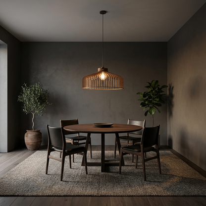 Nova – Skulpturell pendellampe i tre | Jarl Design